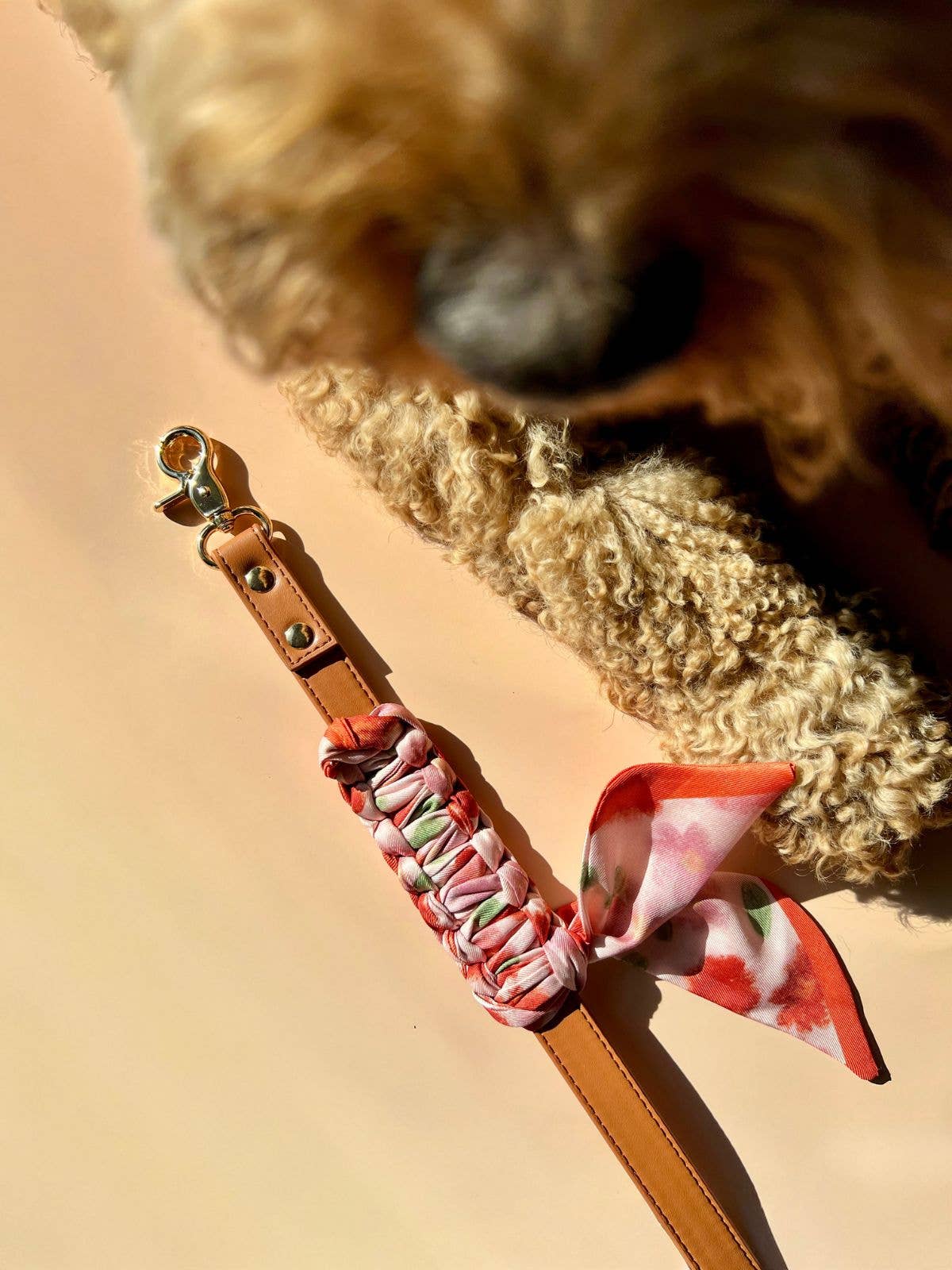 Laisse-bandana Mocka multiposition en simili cuir